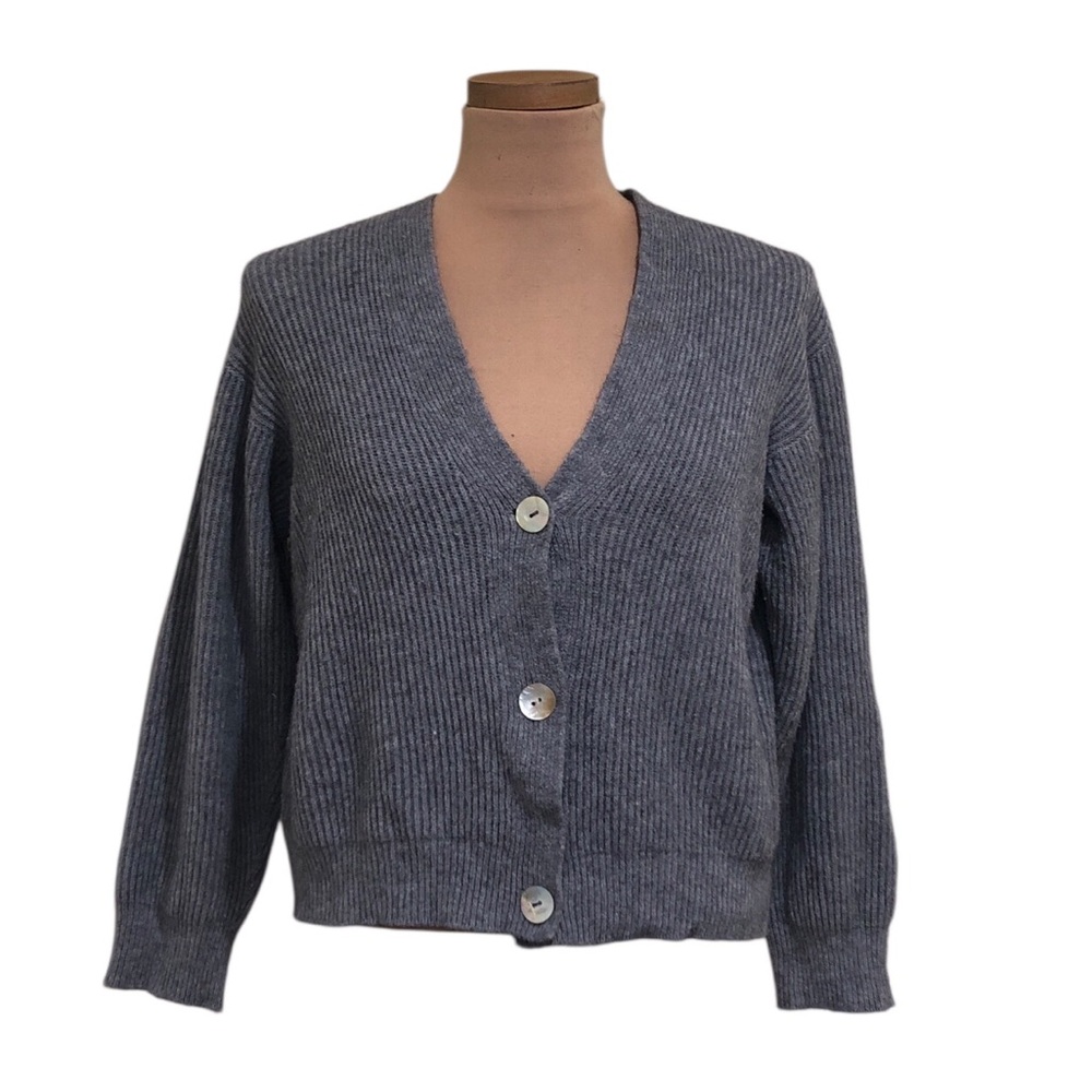 APPARIS Cardigan Sweater Size Large Gray
